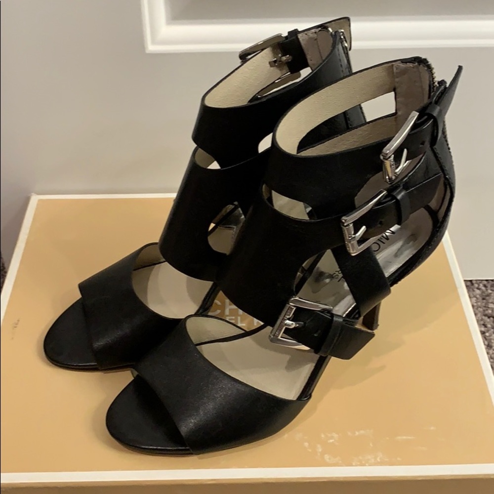 MK LUCINDA OPEN TOE